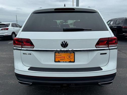 Pure White 2021 Volkswagen Atlas 3.6L SEL