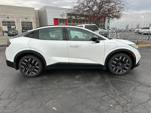 2026 Nissan Leaf PLATINUM+