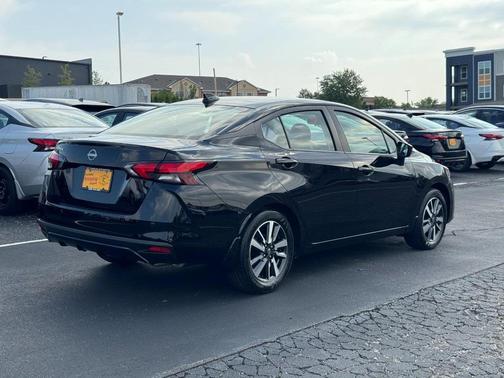 2025 Nissan Versa 1.6 SV