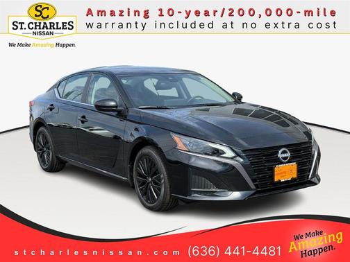 Super Black Clearcoat 2026 Nissan Altima 2.5 SV