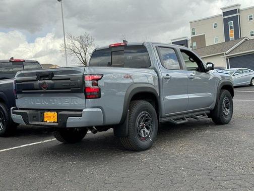 2025 Nissan Frontier PRO-4X