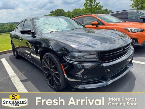 Pitch Black Clearcoat 2020 Dodge Charger SXT