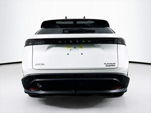 2025 Nissan ARIYA PLATINUM+ e-4ORCE