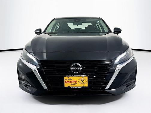 2025 Nissan Altima S FWD