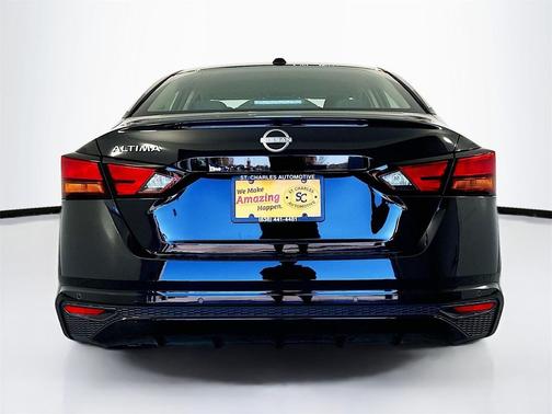 2025 Nissan Altima S FWD