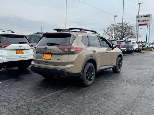 2026 Nissan Rogue Rock Creek