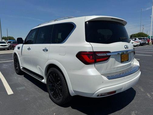 Moonstone White 2019 INFINITI QX80 Luxe