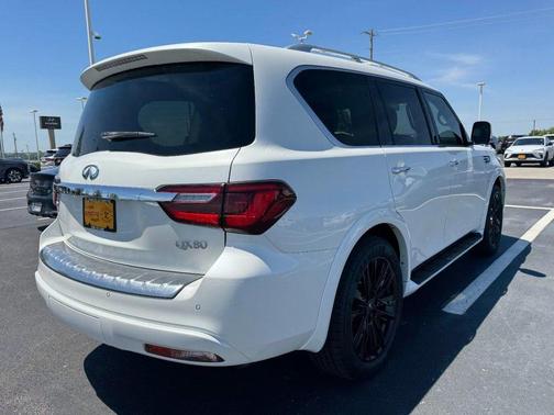 Moonstone White 2019 INFINITI QX80 Luxe