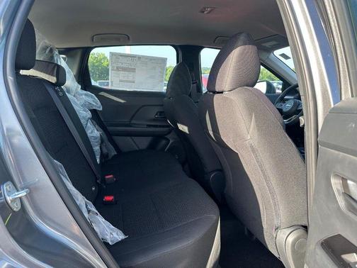 Gun Metallic 2026 Nissan Kicks S