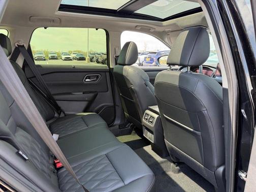 Super Black 2026 Nissan Rogue Platinum