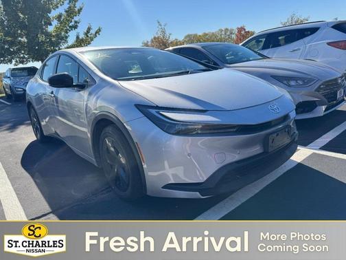 2025 Toyota Prius LE