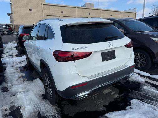 2025 Mercedes-Benz GLA 250 4MATIC