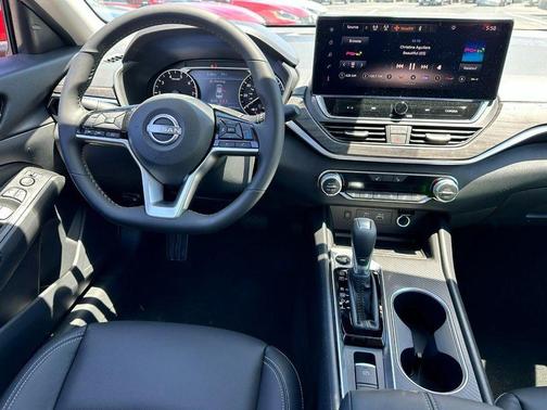 Scarlet Ember Tintcoat 2026 Nissan Altima 2.5 SV