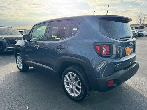 2023 Jeep Renegade Latitude