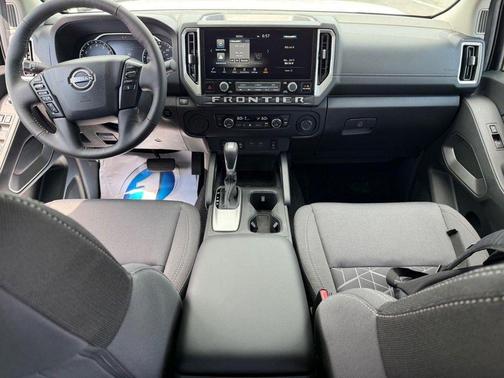 Glacier White 2026 Nissan Frontier SV