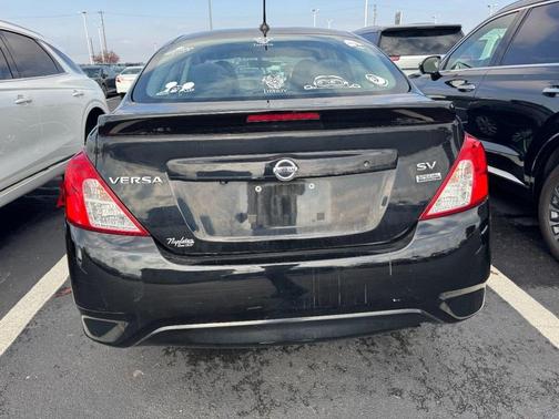 2018 Nissan Versa 1.6 SV