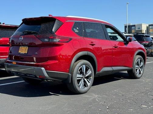 2025 Nissan Rogue SL