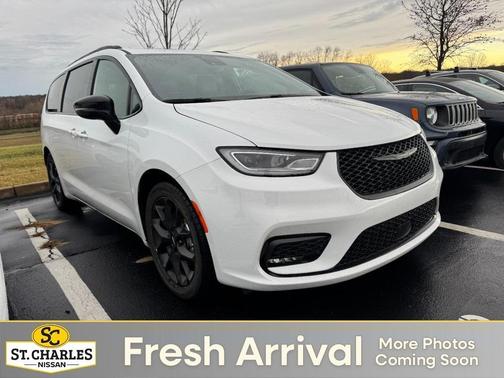 2025 Chrysler Pacifica Limited