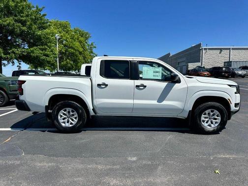 Glacier White 2026 Nissan Frontier S