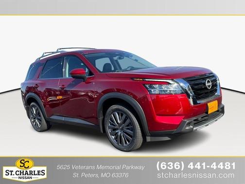 2023 Nissan Pathfinder SL FWD