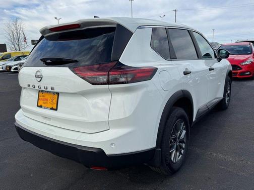 2025 Nissan Rogue S