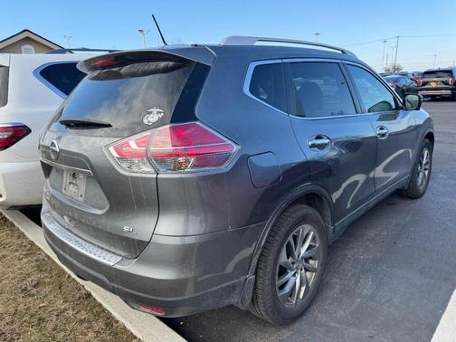 2015 Nissan Rogue SL