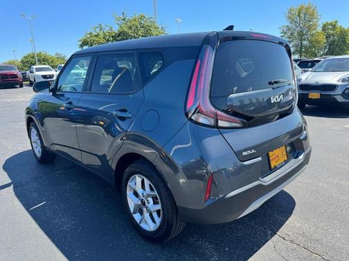 2024 Kia Soul LX