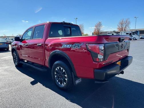 2023 Nissan Titan PRO-4X