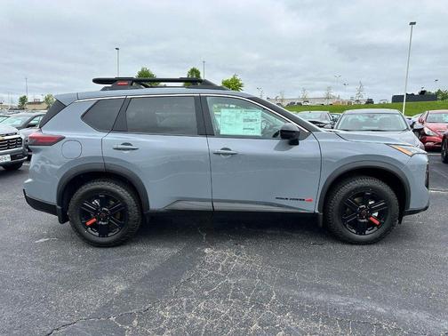 Boulder Gray Pearl 2026 Nissan Rogue Rock Creek