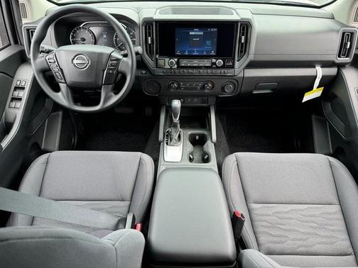 2025 Nissan Frontier S