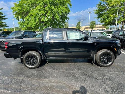 Super Black 2026 Nissan Frontier SV
