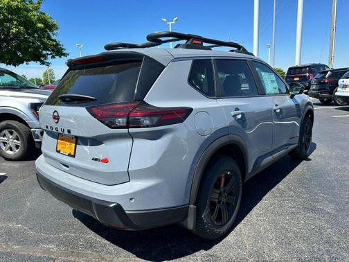 Boulder Gray Pearl 2026 Nissan Rogue Rock Creek