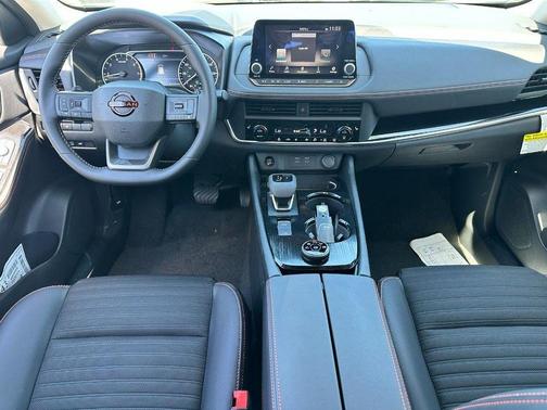 Boulder Gray Pearl 2026 Nissan Rogue Rock Creek