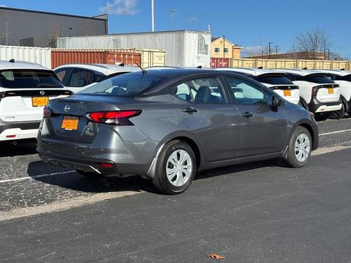 2025 Nissan Versa 1.6 S