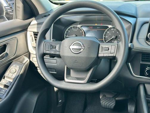 Glacier White 2026 Nissan Rogue S