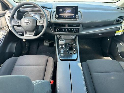 Glacier White 2026 Nissan Rogue S