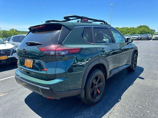 Obsidian Green 2026 Nissan Rogue Rock Creek