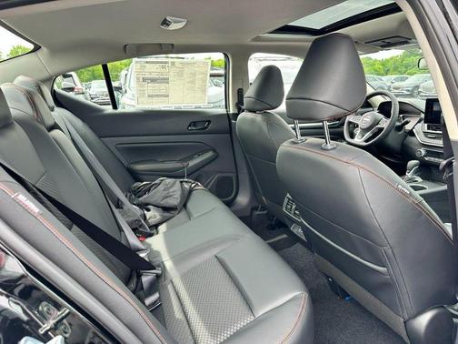 Super Black Clearcoat 2026 Nissan Altima SR FWD