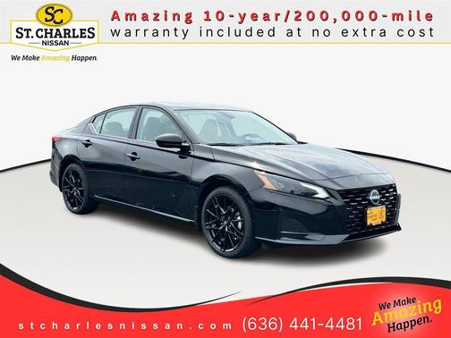 Super Black Clearcoat 2026 Nissan Altima SR FWD