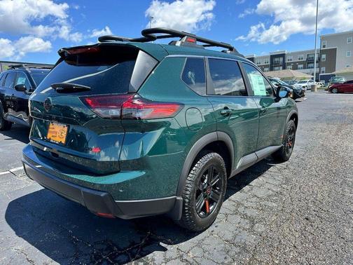 Obsidian Green 2026 Nissan Rogue Rock Creek