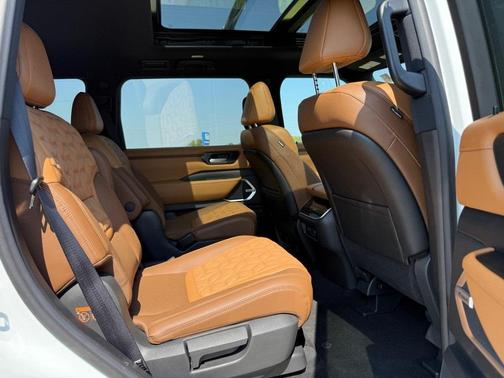 2025 Nissan Armada Platinum Reserve