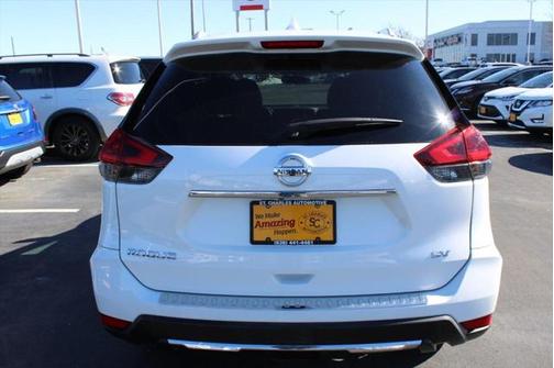 2018 Nissan Rogue SV