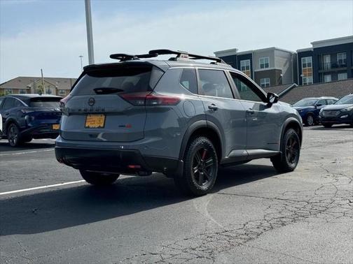 2025 Nissan Rogue Rock Creek