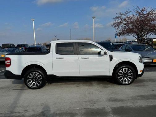 2023 Ford Maverick Lariat