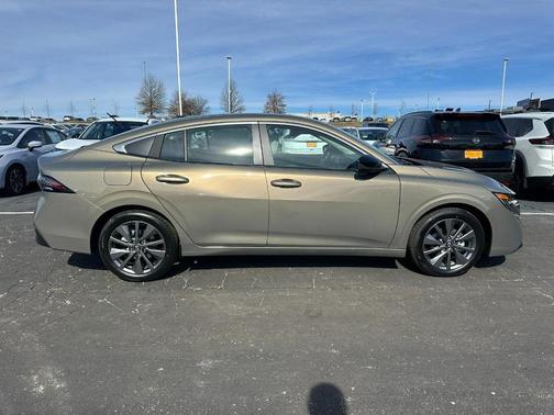 2026 Nissan Sentra SL