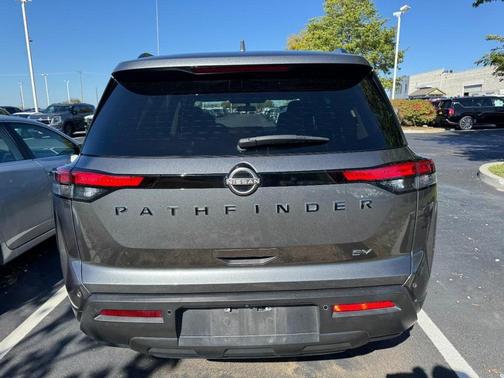 2022 Nissan Pathfinder SV 2WD