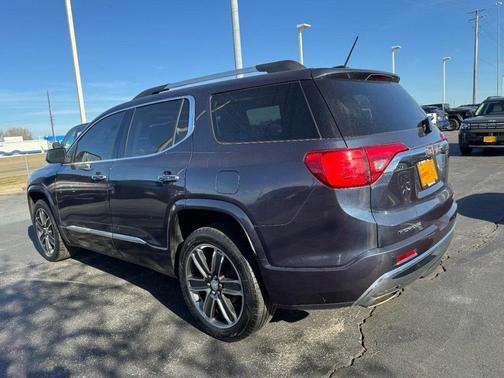 2018 GMC Acadia Denali