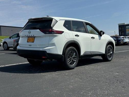 2025 Nissan Rogue S