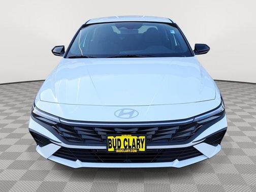 2025 Hyundai ELANTRA HEV SEL Sport