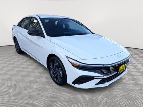 2025 Hyundai ELANTRA HEV SEL Sport